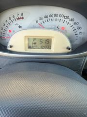 Daihatsu Sirion 2008-thumb-4