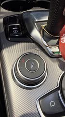 Alfa Romeo Giulia 2020 VELOCE-thumb-34