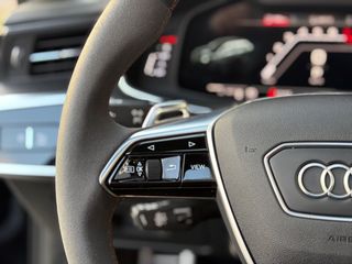 Audi RS6 2021 *PANORAMA*SOFT CLOSE*HUD*LASER*FULL EXTRA*-thumb-39