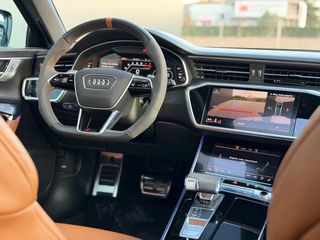 Audi RS6 2021 *PANORAMA*SOFT CLOSE*HUD*LASER*FULL EXTRA*-thumb-56