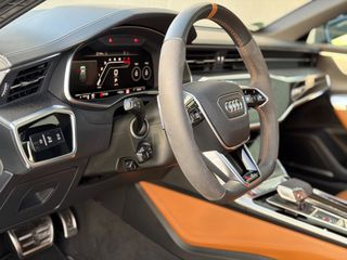 Audi RS6 2021 *PANORAMA*SOFT CLOSE*HUD*LASER*FULL EXTRA*-thumb-21