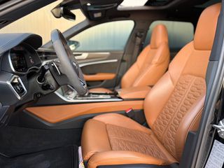 Audi RS6 2021 *PANORAMA*SOFT CLOSE*HUD*LASER*FULL EXTRA*-thumb-24