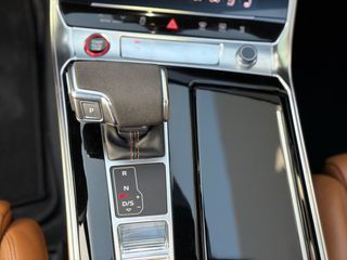Audi RS6 2021 *PANORAMA*SOFT CLOSE*HUD*LASER*FULL EXTRA*-thumb-31