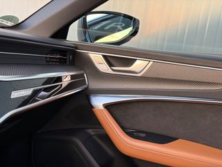 Audi RS6 2021 *PANORAMA*SOFT CLOSE*HUD*LASER*FULL EXTRA*-thumb-32