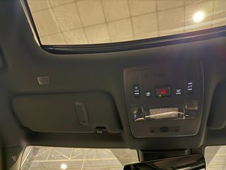Lexus UX 2019 250h 4WD F-Sport Led_Matrix-thumb-84