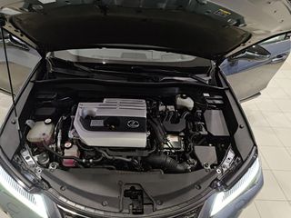 Lexus UX 2019 250h 4WD F-Sport Led_Matrix-thumb-113