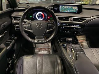 Lexus UX 2019 250h 4WD F-Sport Led_Matrix-thumb-99