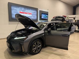 Lexus UX 2019 250h 4WD F-Sport Led_Matrix-thumb-100