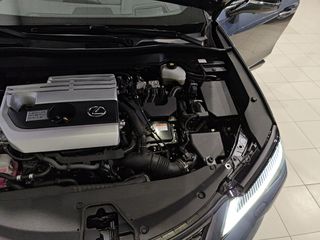 Lexus UX 2019 250h 4WD F-Sport Led_Matrix-thumb-115