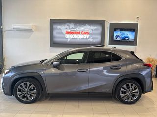 Lexus UX 2019 250h 4WD F-Sport Led_Matrix-thumb-3