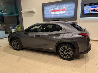 Lexus UX 2019 250h 4WD F-Sport Led_Matrix-thumb-4