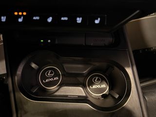 Lexus UX 2019 250h 4WD F-Sport Led_Matrix-thumb-77