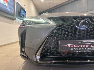 Lexus UX 2019 250h 4WD F-Sport Led_Matrix-thumb-30