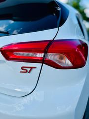 Ford Focus 2020 ST-thumb-6
