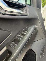 Ford Focus 2020 ST-thumb-30
