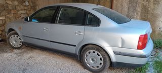 Volkswagen Passat 1997 PASSAT 1.6
