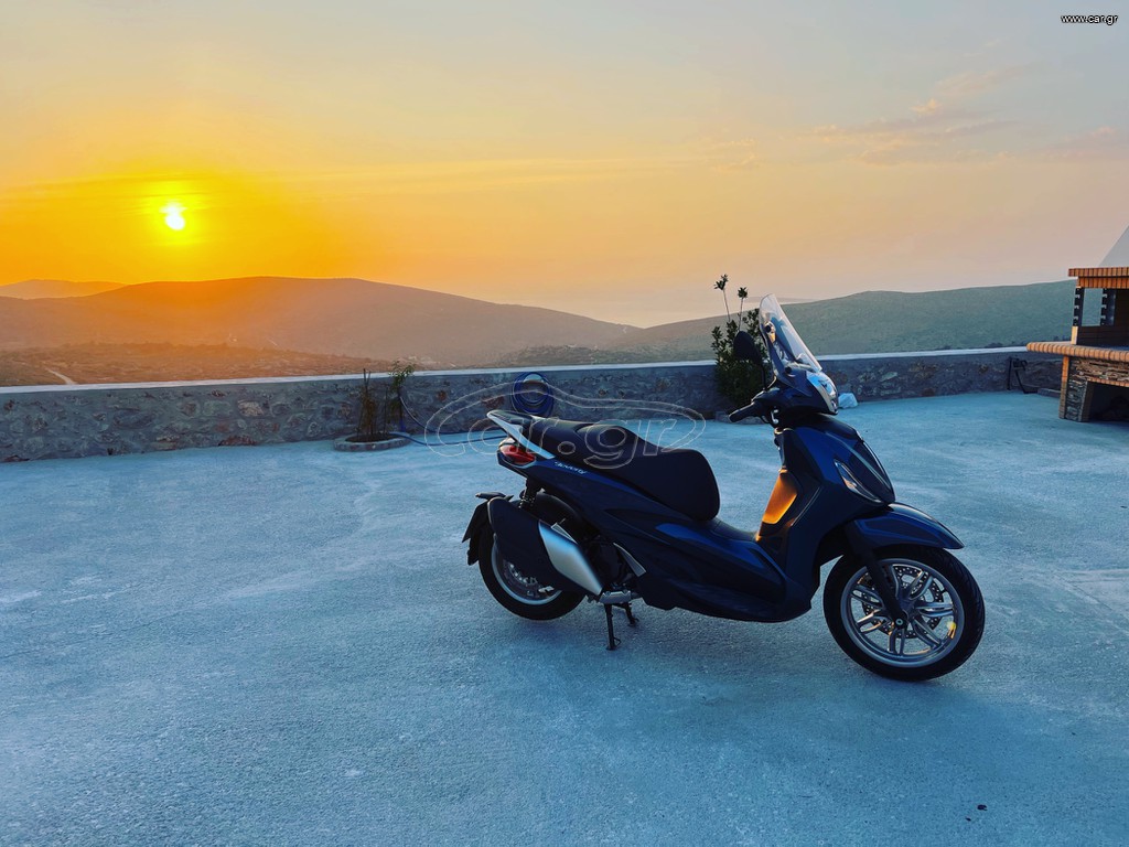 Piaggio Beverly 400 2022 HPE S