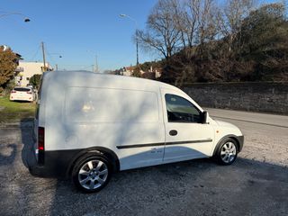 Opel Combo 2003 1.7 DIESEL-thumb-3