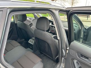 Audi A4 allroad 2011-thumb-12