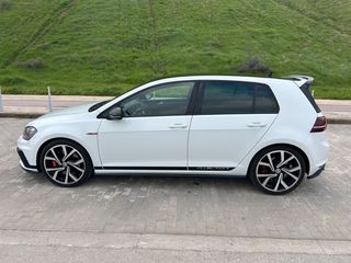 Volkswagen Golf 2016 GTI CLUBSPORT-thumb-4