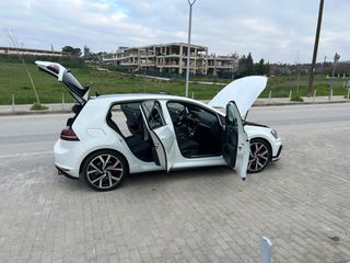 Volkswagen Golf 2016 GTI CLUBSPORT-thumb-6
