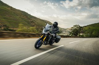 Yamaha Tracer 7 GT 2026 ΕΤΟΙΜΟΠΑΡΑΔΟΤΗ! 10%  ΕΩΣ 84 ΜΗΝΕΣ ΔΩΡΕΑΝ 3ος  ΧΡΟΝΟΣ ΕΓΓΥΗΣΗ-thumb-2