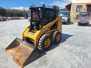 Φορτωτάκι CAT 2018 216Β3-thumb-2