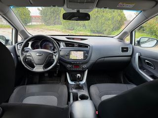 Kia Ceed / cee'd 2016 GT LINE-thumb-13