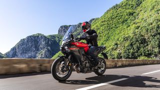 Yamaha TRACER 9 Y-AMT EU5+ 2026 ΕΤΟΙΜΟΠΑΡΑΔΟΤΗ! ΜΕ 10% ΕΩΣ 84 ΜΗΝΕΣ ΔΩΡΕΑΝ 3ος  ΧΡΟΝΟΣ ΕΓΓΥΗ-thumb-11