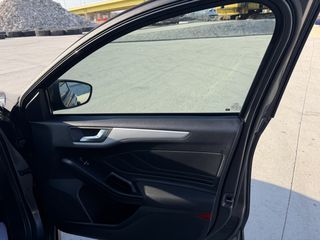 Ford Focus 2019-thumb-14