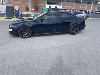 Audi A4 2009-thumb-22