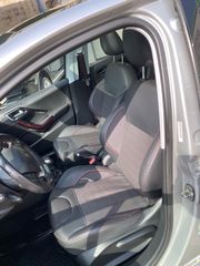 Peugeot 208 2016-thumb-12