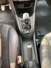 Peugeot 208 2016-thumb-19