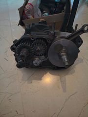 Κιβώτιο και στρόφαλος LC4 (Μαύρο Μοτερ)