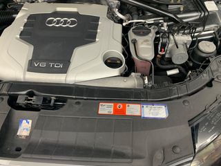 Audi Q5 2009-thumb-16