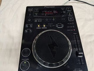 CDJ 350 pioneer-thumb-1