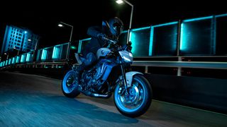 Yamaha MT-09 Y-AMT 2026 ΕΤΟΙΜΟΠΑΡΑΔΟΤΗ  10%  ΕΩΣ 84 ΜΗΝΕΣ ΔΩΡΕΑΝ 3ος  ΧΡΟΝΟΣ ΕΓΓΥΗΣΗ-thumb-11