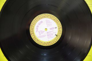 TALKING HEADS - NAKED-thumb-10