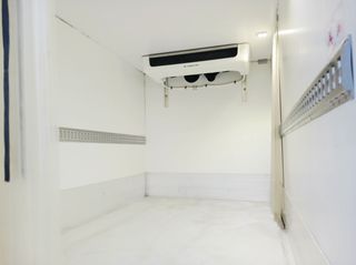 Ψυγείο Mercedes-Benz 2020 316. TERMOCIK V500-thumb-34