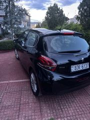 Peugeot 208 2015-thumb-3