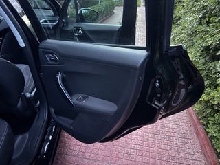 Peugeot 208 2015-thumb-13