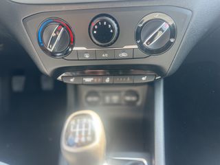 Hyundai i 20 2016 sport-thumb-12