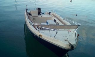 Nireus 2004-thumb-1