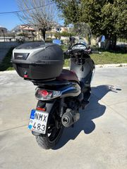 Piaggio Beverly 300i 2010-thumb-2