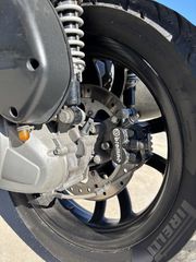Piaggio Beverly 300i 2010-thumb-6