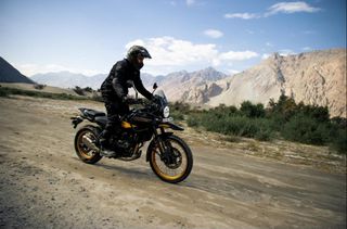 Royal Enfield Himalayan 2025 ΘΑ ΤΟ ΒΡΕΙΤΕ ΕΤΟΙΜΟΠΑΡΑΔΟΤΟ ΣΤΟ ΚΑΤΑΣΤΗΜΑ ΜΑΣ-thumb-5