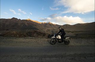 Royal Enfield Himalayan 2025 ΘΑ ΤΟ ΒΡΕΙΤΕ ΕΤΟΙΜΟΠΑΡΑΔΟΤΟ ΣΤΟ ΚΑΤΑΣΤΗΜΑ ΜΑΣ-thumb-6