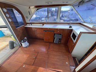 Bertram 1980 35-thumb-9