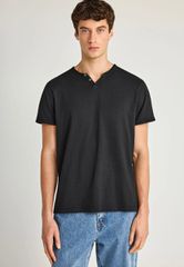 Funky Buddha Ανδρικό βαμβακερό t-shirt με v-neck - The essentials FBM013-004-04