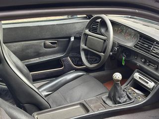 Porsche 944 1986-thumb-13